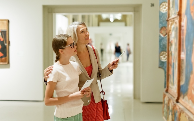 How Small Art Museums Can Better Manage Seasonal Staff and Volunteers