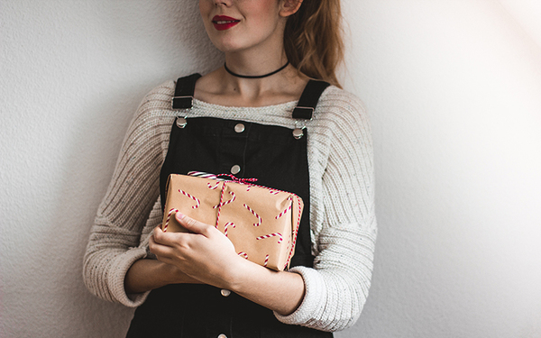 24 Creative Gift Ideas for Artists