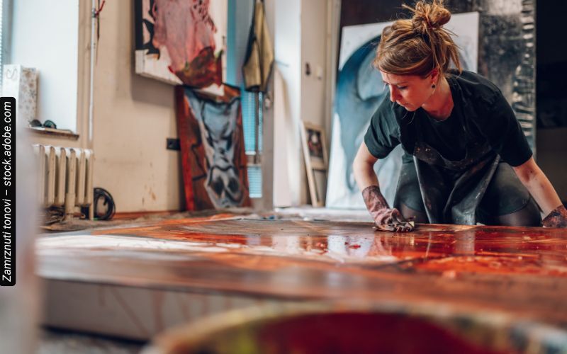 The Artist’s Guide to Losing Money